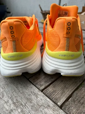 Used Saucony Hurricane 24 bike — image 4 of 5
