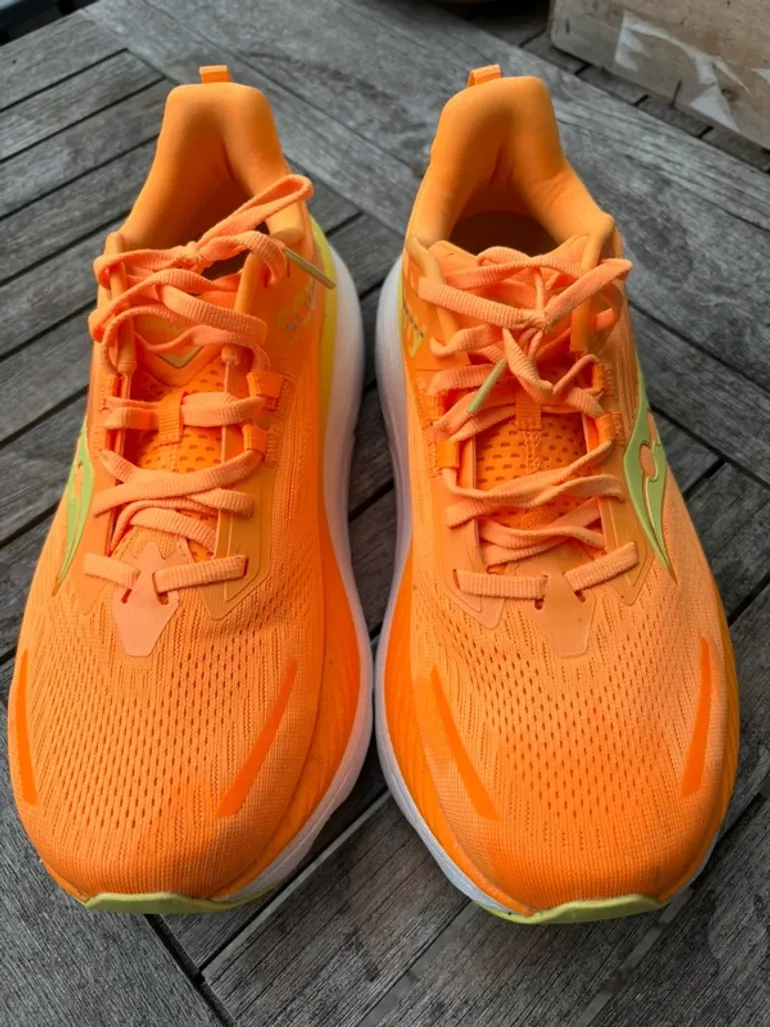 Used Saucony Hurricane 24 bike — image 1 of 5