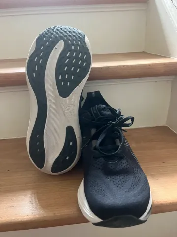 Použité Asics Gel Nimbus 26 bike — obrázek 3 z 6