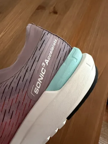 Used Salomon Running Shoes bike — image 7 of 8
