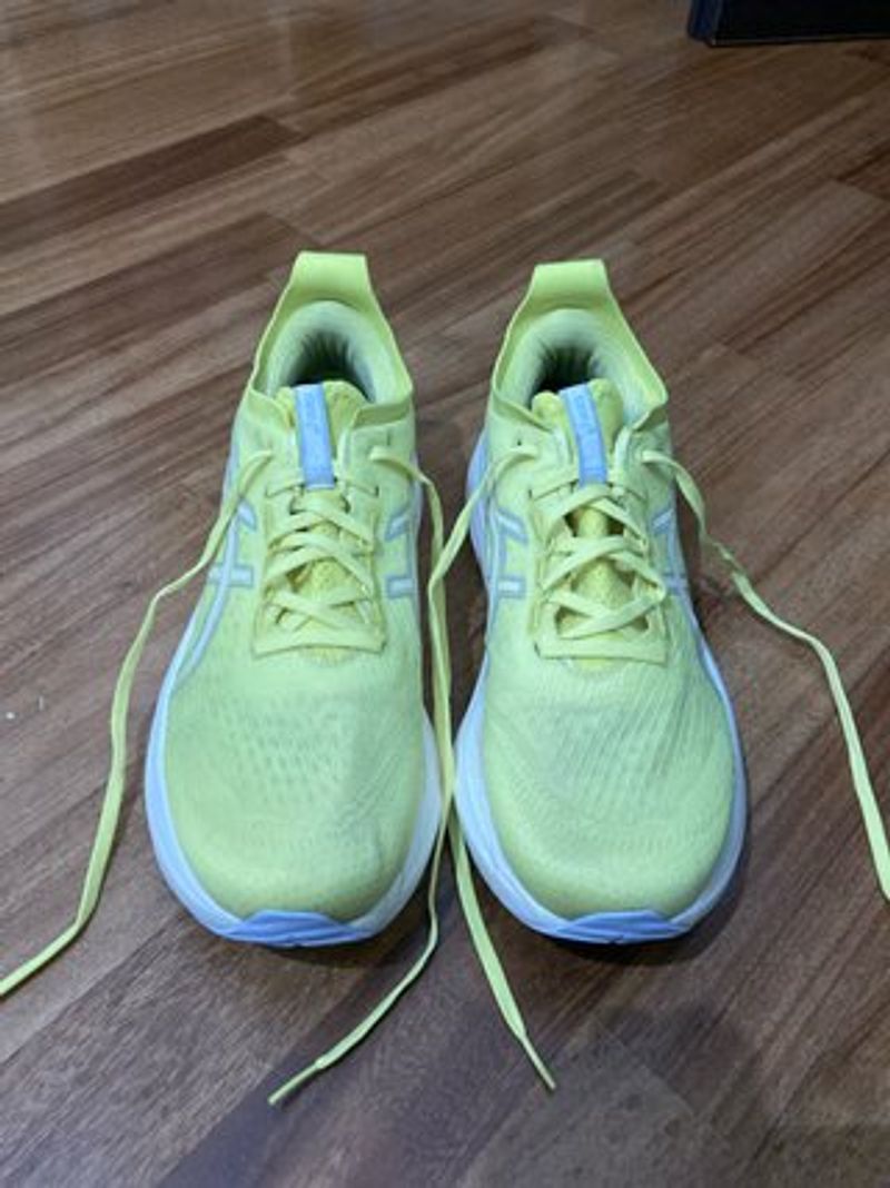 Used Asics gel-nimbus 2025 Running Shoes