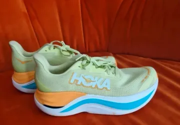 Used Orange Hoka Baskets bike — image 2 of 5