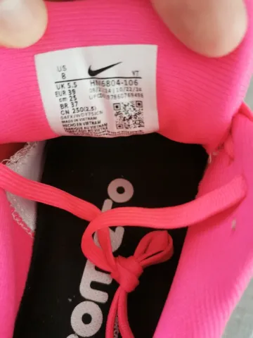 Käytetty Nike Vomero 18 bike — kuva 9 / 13