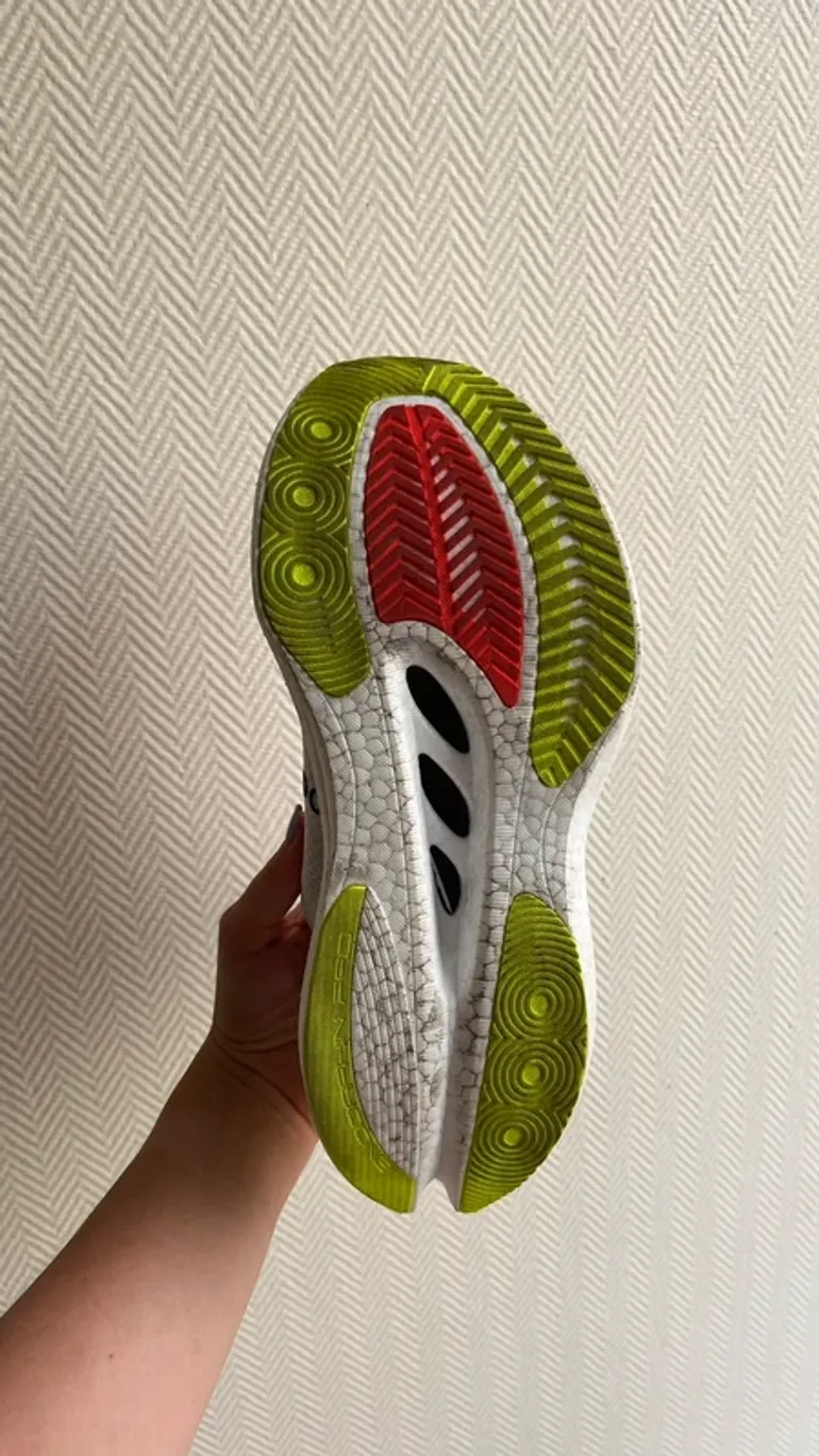 Used Saucony Endorphin Pro 5 bike — image 9 of 12