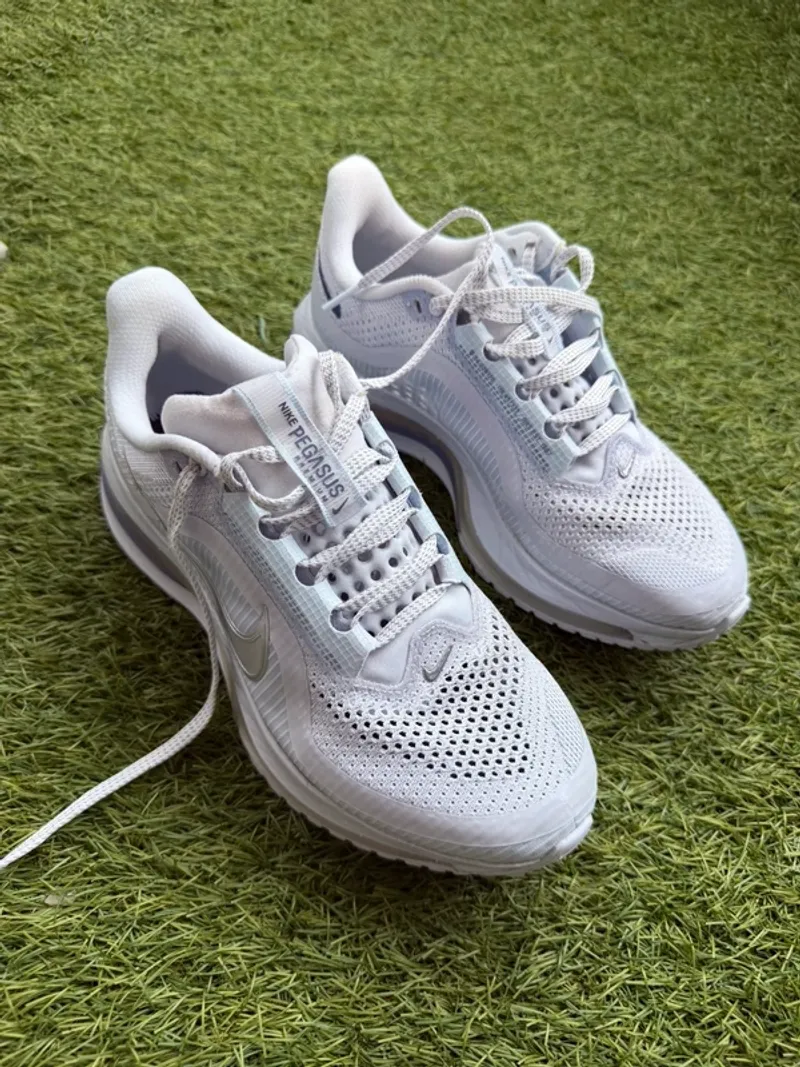 Used Pegasus Premium Running Shoes