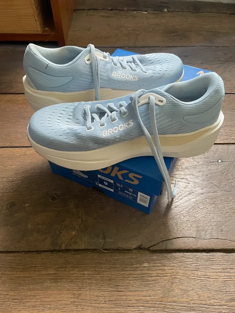 Gebrauchtes Brooks Ghost Max 3 Running Shoes