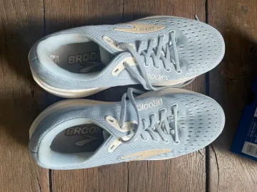 Used Brooks Ghost Max 3 bike — image 3 of 4