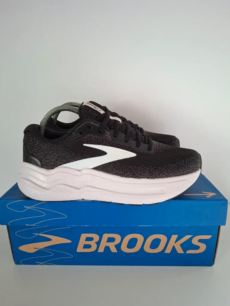 Used Brooks Ghost Max 2 bike — image 3 of 13