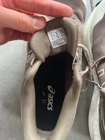 Used Asics GEL SONOMA bike — image 10 of 11