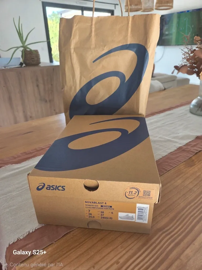 Brugt Asics Novablast 4 bike — billede 6 af 6