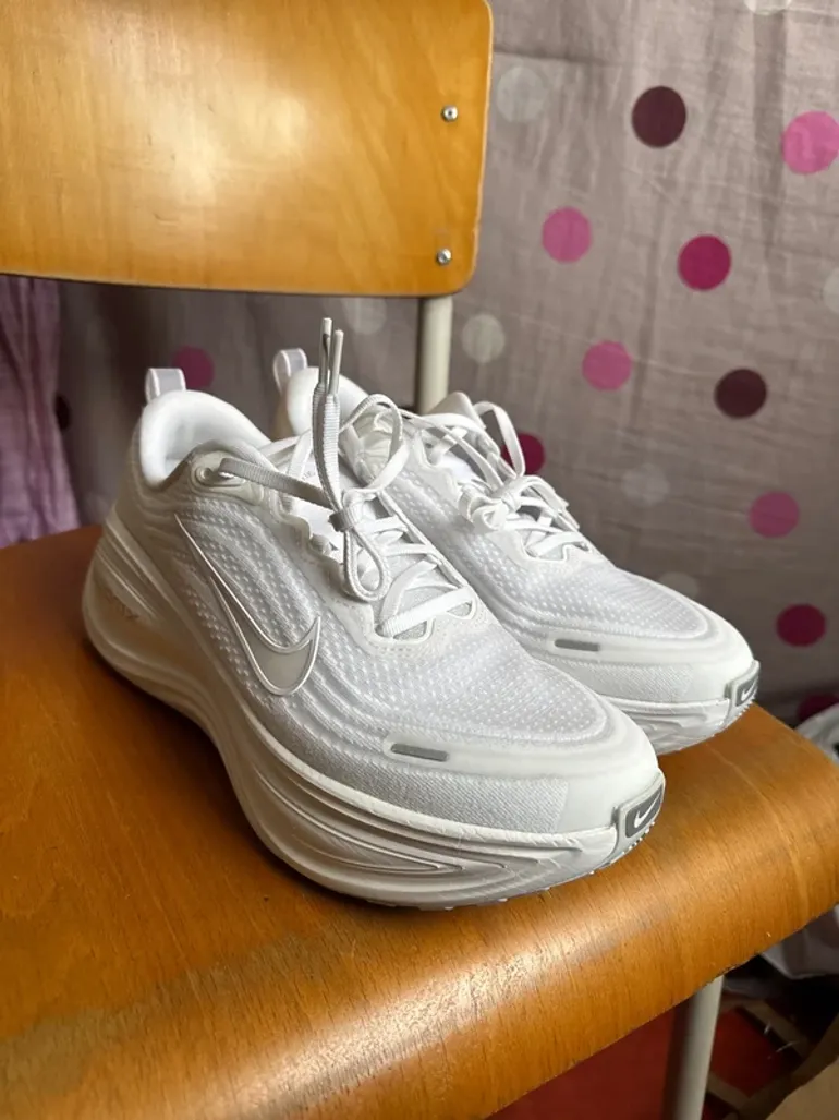 Käytetty Nike Vomero Plus bike — kuva 3 / 4