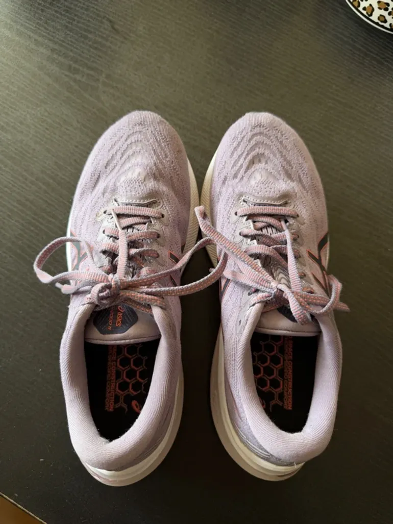 Used Asics GT-2000 11 bike — image 2 of 4