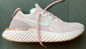 Used Nike Epic React Flyknit bike — image 2 of 11