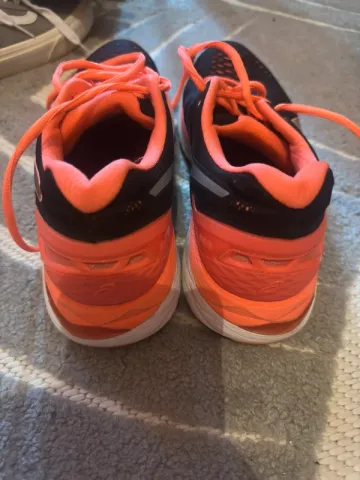 Gebrauchtes Orange ASICS Laufschuhe bike — Bild 4 von 6