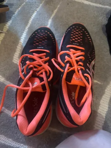 Gebrauchtes Orange ASICS Laufschuhe bike — Bild 2 von 6