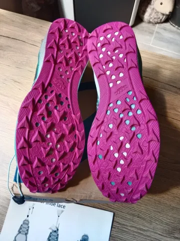 Gebrauchtes Asics Fujispeed bike — Bild 6 von 8