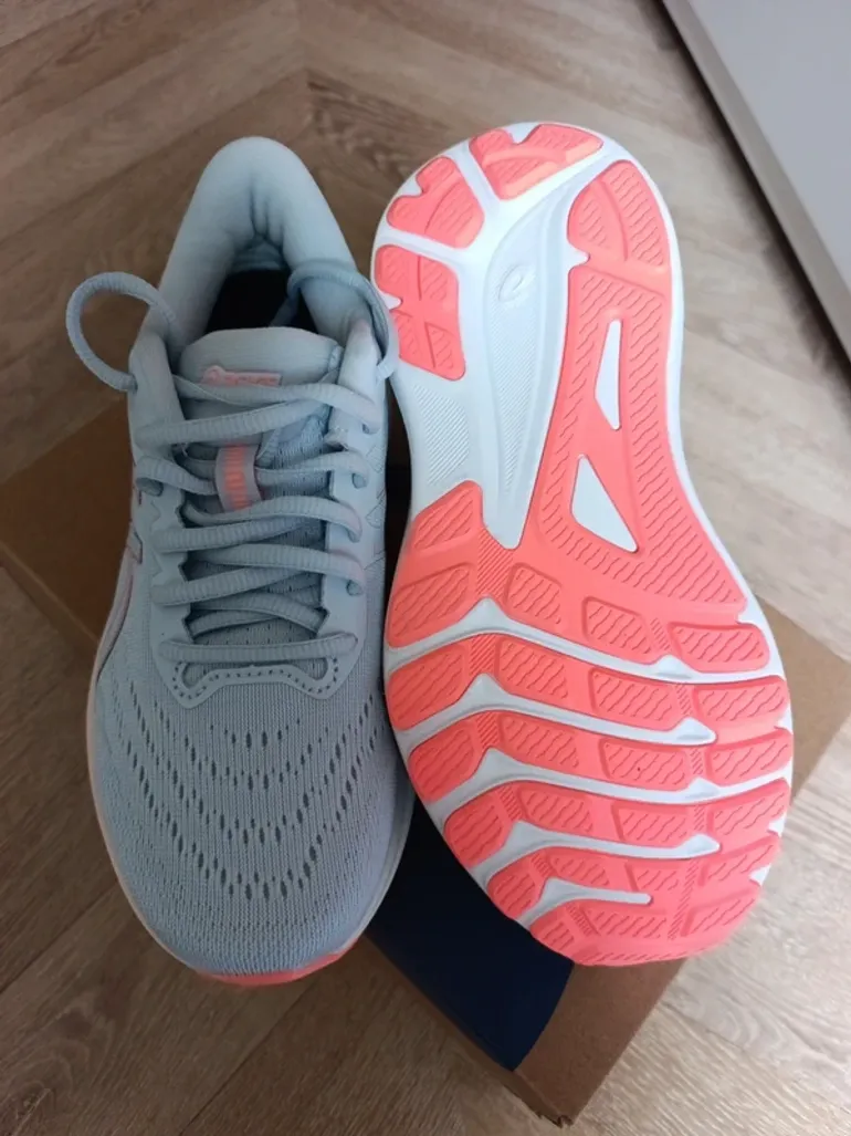 Used Asics Gel Kinjo 2 bike — image 4 of 6