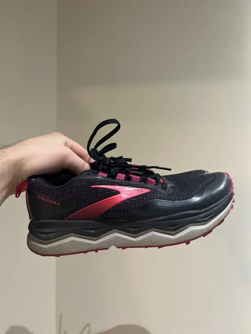Used Brooks Running Shoes Running Shoes