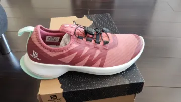 Used Salomon Running Shoes bike — image 1 of 5