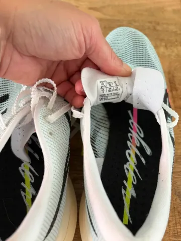 Gebrauchtes Asics MetaSpeed Sky Paris bike — Bild 4 von 6