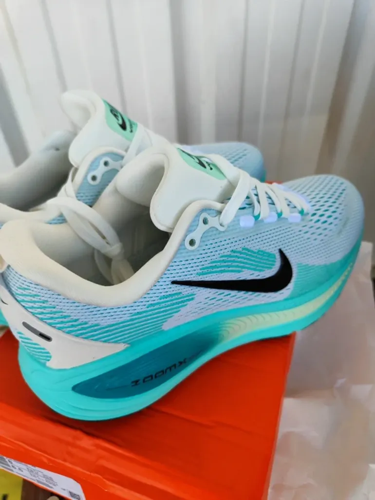 Brugt Nike Vomero 18 bike — billede 7 af 11