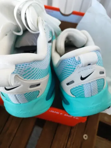 Brugt Nike Vomero 18 bike — billede 5 af 11