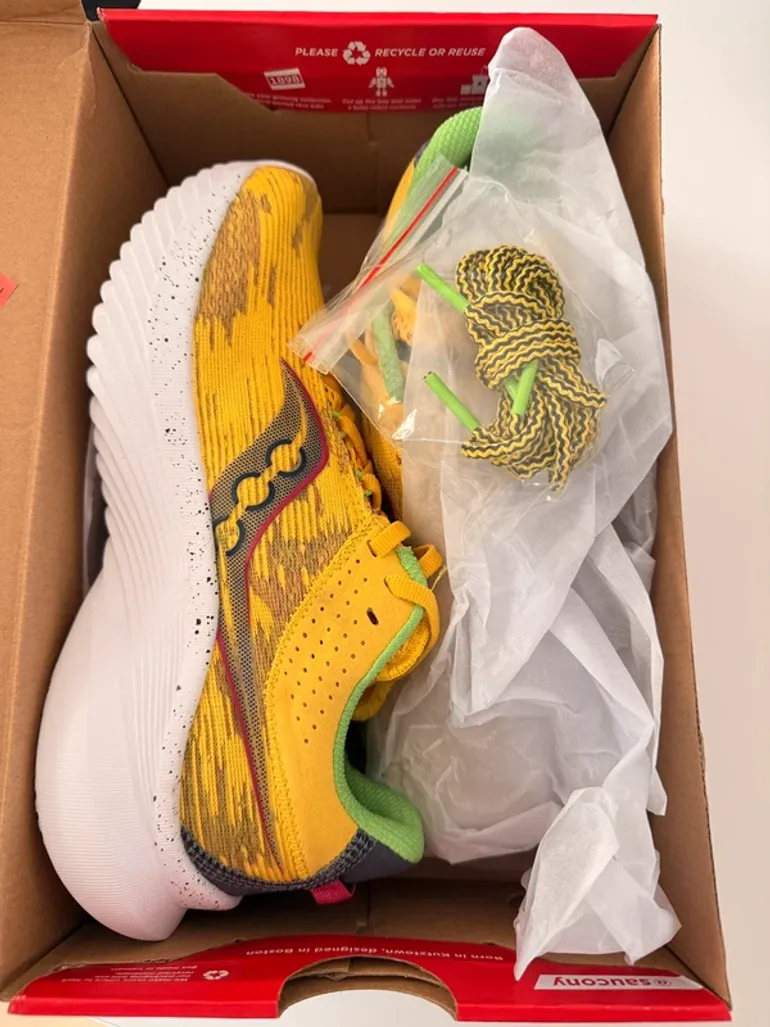 Saucony Running Shoes bike d'occasion — image 5 sur 5