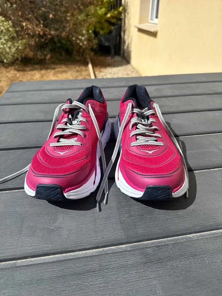 Used Rose Hoka Running Shoes bike — image 6 of 11