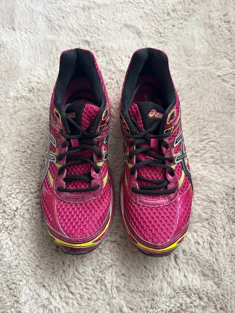 Used Asics Gel Cumulus 16 bike — image 3 of 6