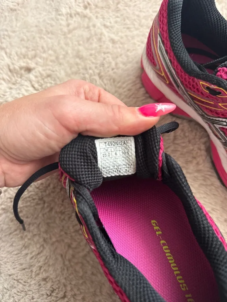 Used Asics Gel Cumulus 16 bike — image 6 of 6