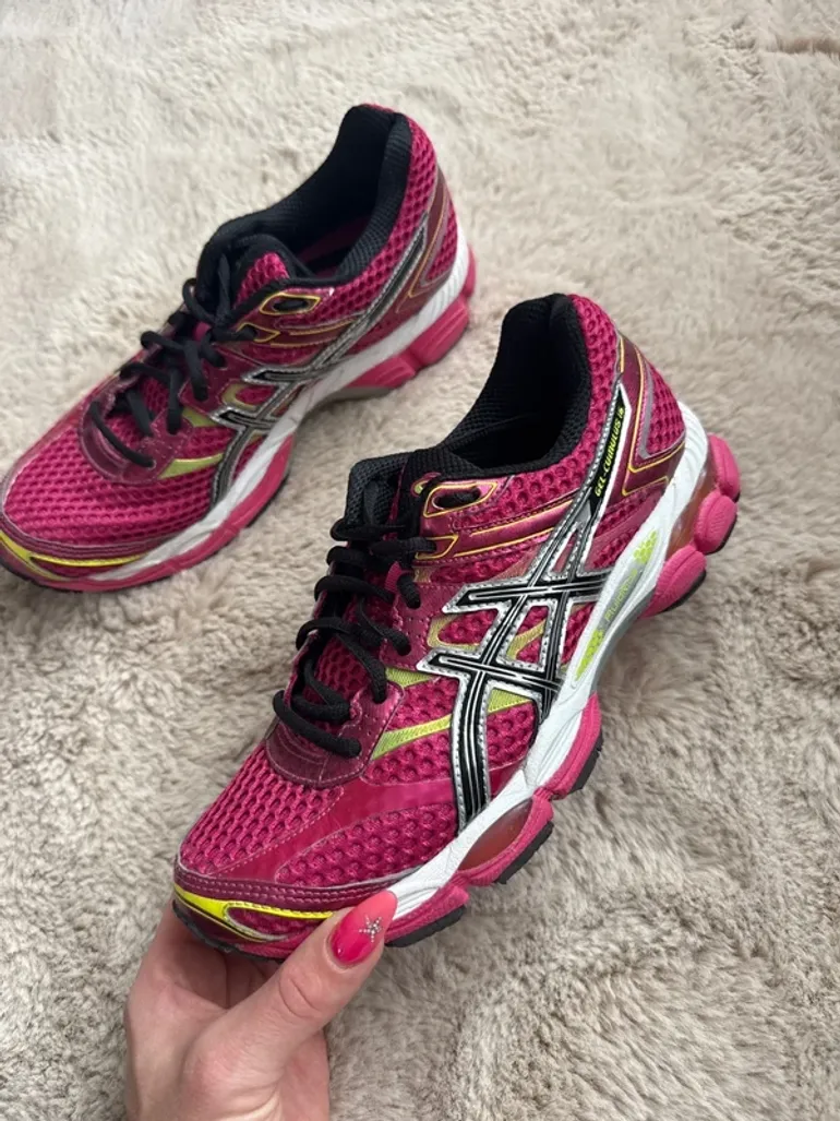 Used Asics Gel Cumulus 16 bike — image 2 of 6