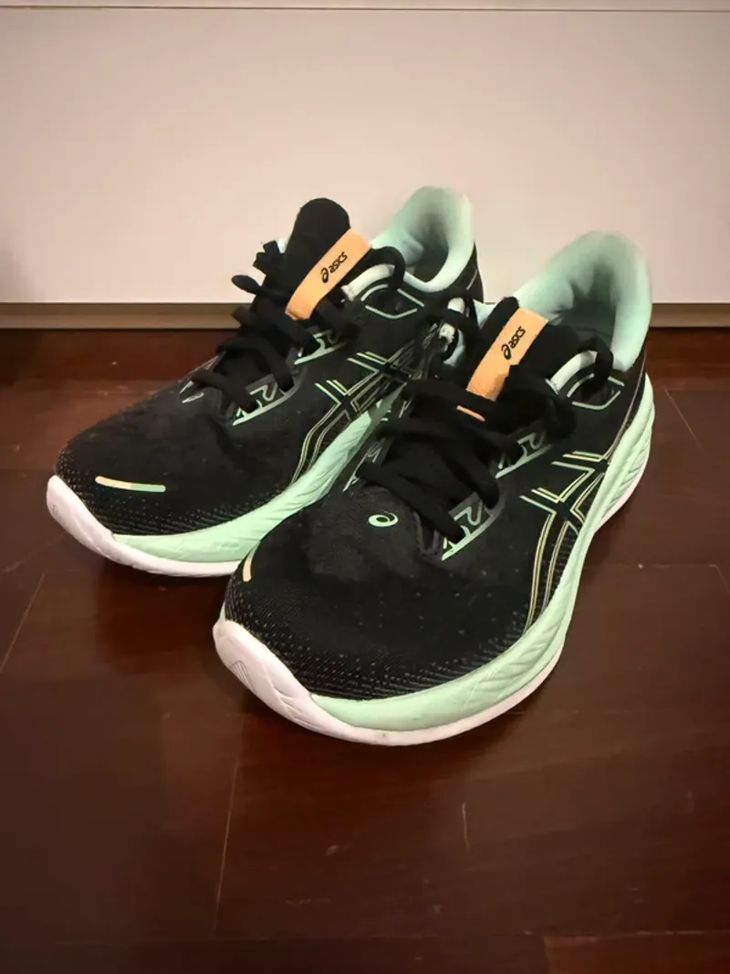 Gebrauchtes Verde Gel Nimbus 25 Running Shoes