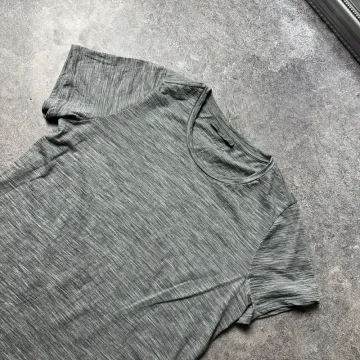 Used Lightweight Merino Wool T-Shirt bike — image 4 of 6