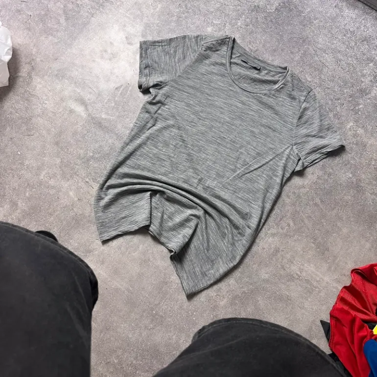 Used Lightweight Merino Wool T-Shirt bike — image 1 of 6