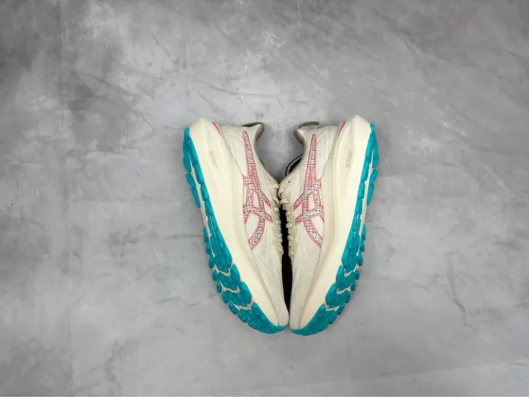 Used Asics GT-2000 13 TR bike — image 5 of 11