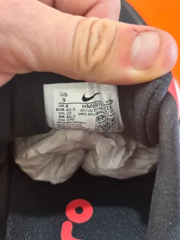 Nike Vomero 18 bike usato — immagine 9 di 15