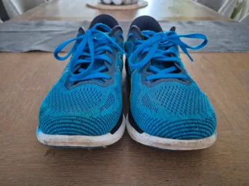 Used Asics Glide Ride bike — image 3 of 8