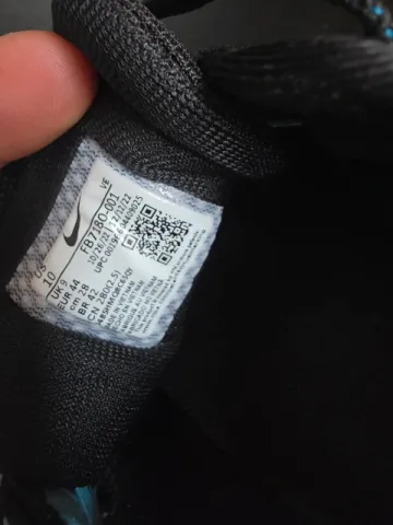Used Nike Sneakers bike — image 5 of 5
