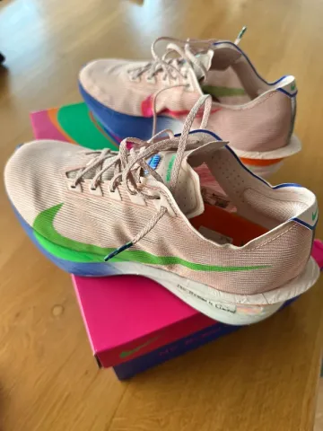 Used Nike Vaporfly 4 bike — image 3 of 6