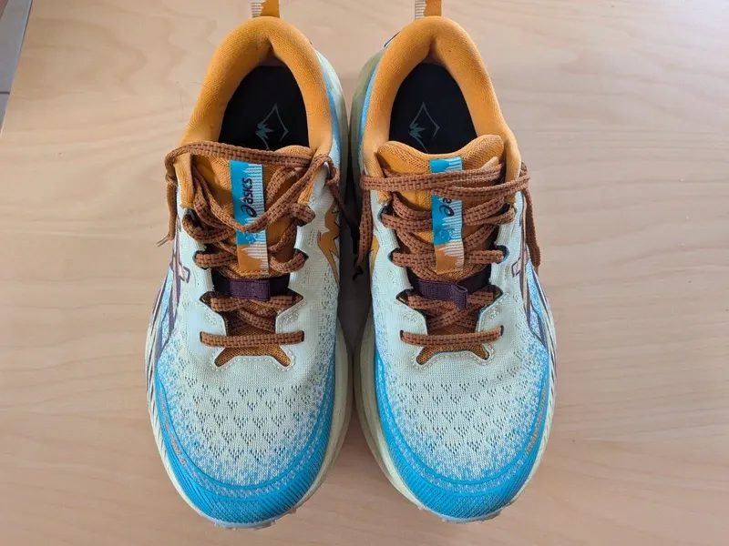 Used Asics Trabuco Max 4 Running Shoes