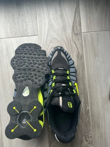 Tweedehands Look Nike Shox TL bike — afbeelding 2 van 5