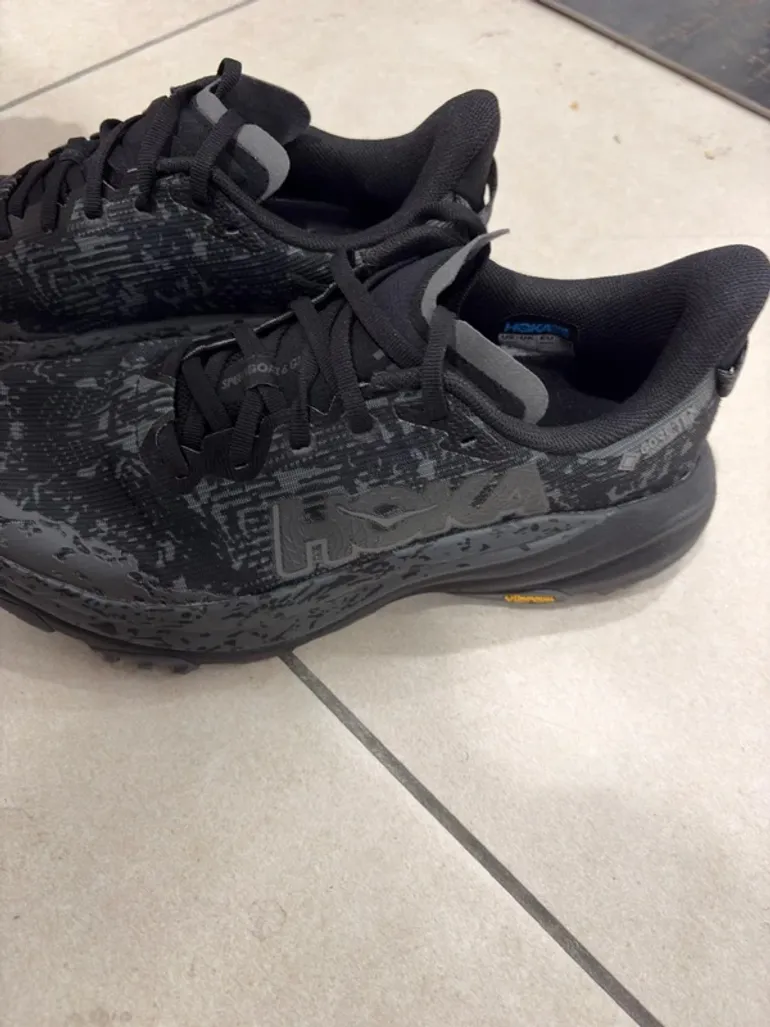 Used Hoka Speedgoat 6 GTX bike — image 2 of 5