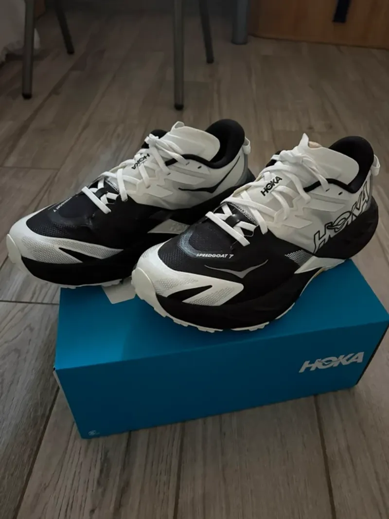 Used Hoka Speedgoat 7 Running Shoes