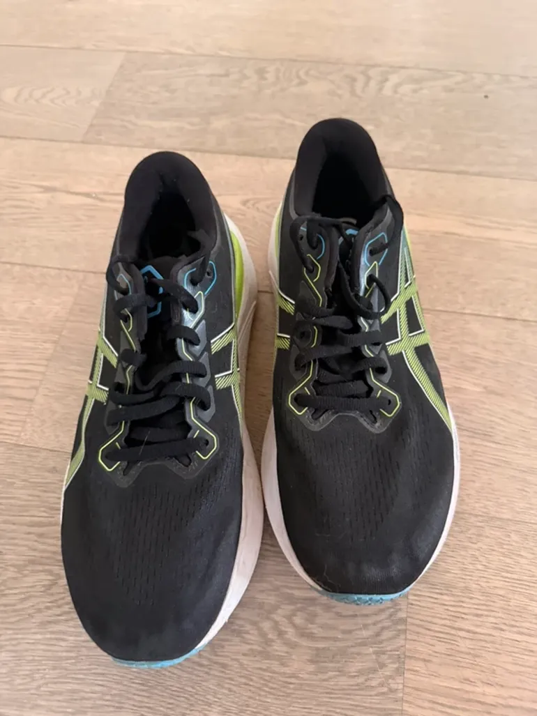 Used Asics Gel Kayano 30 bike — image 2 of 7