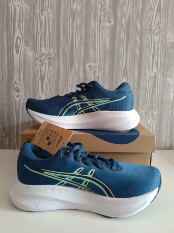 Used Asics Gel-Excite 11 bike — image 2 of 3