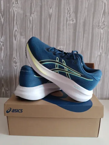 Used Asics Gel-Excite 11 bike — image 3 of 3