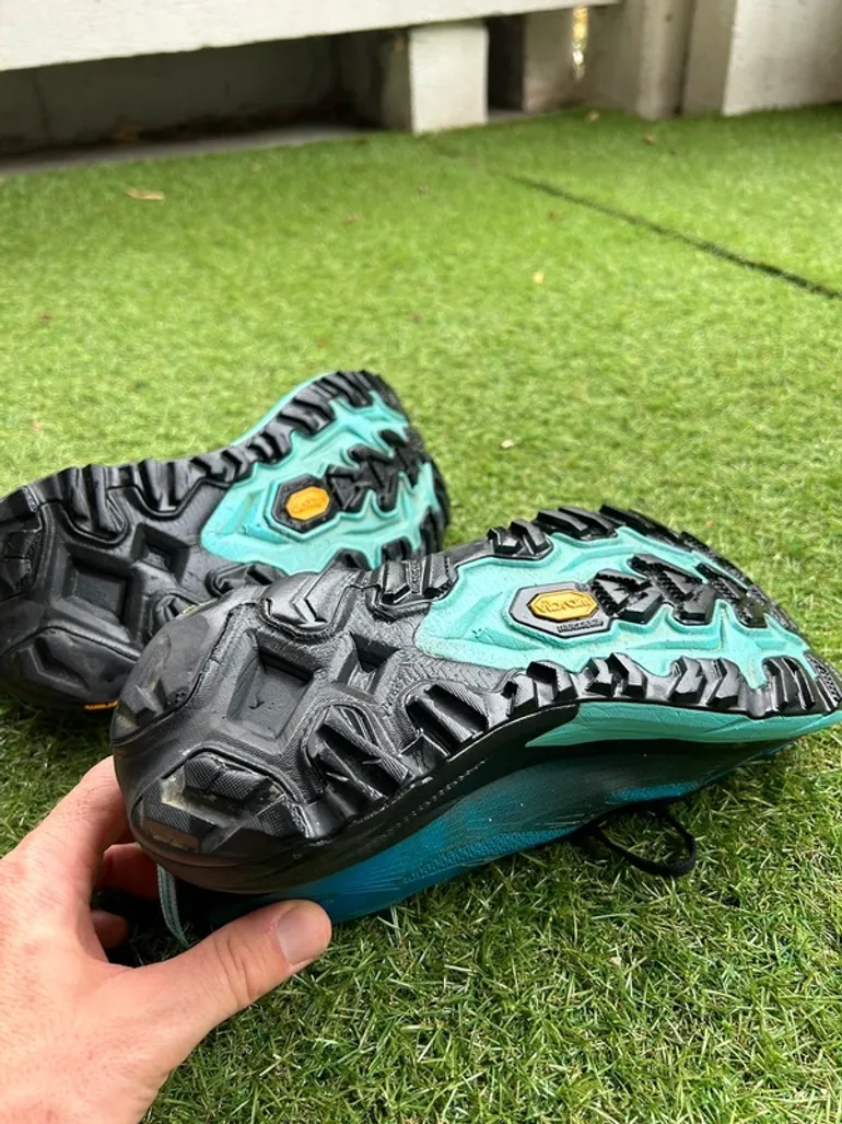 Hoka Mafate 5 bike usato — immagine 3 di 4