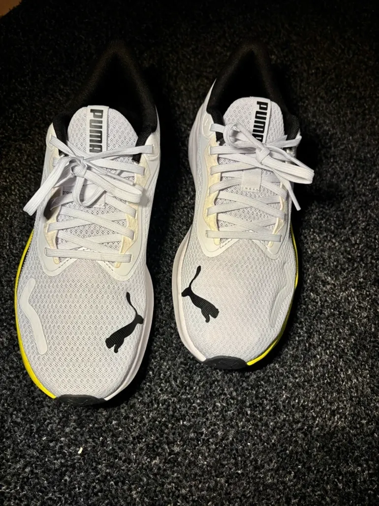 Used Ideal Puma Original Schuhe Größe 42 bike — image 2 of 5
