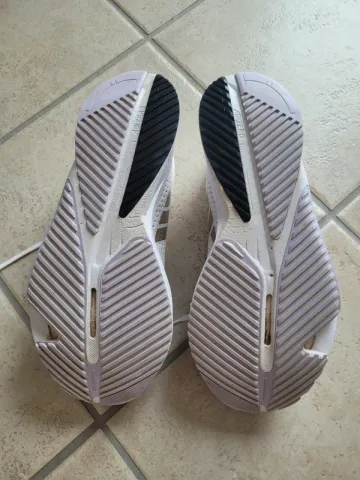 Used Adidas Adizero SL W bike — image 4 of 4
