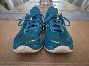 Used Asics Cumulus 26 bike — image 3 of 7